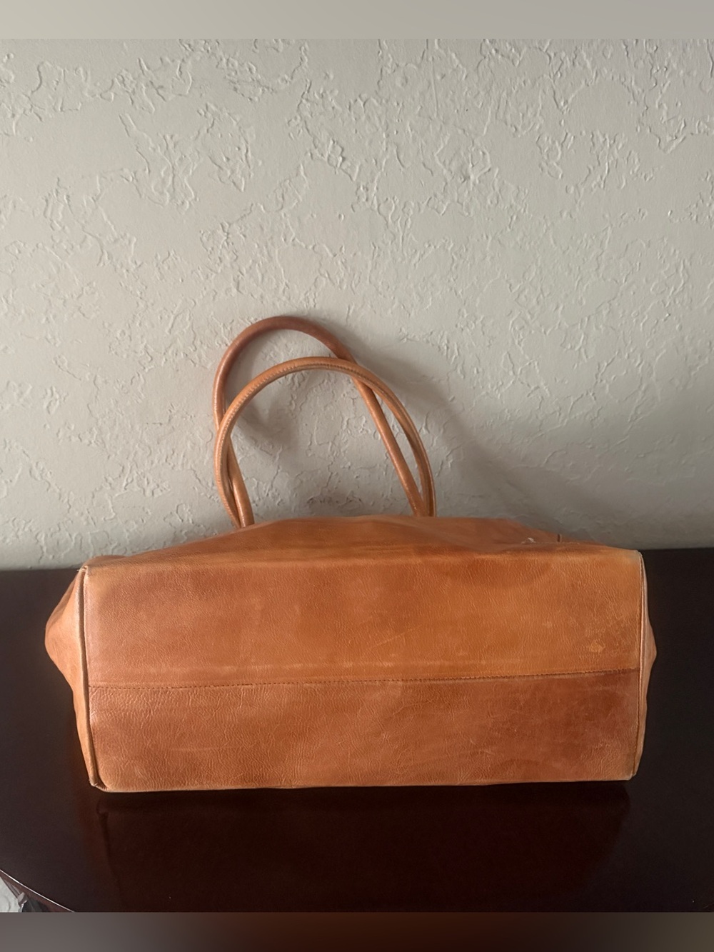 Bed Stu Distressed Dark Light Brown Large Leather Weekender Tote Pristine - Picture 4 of 9
